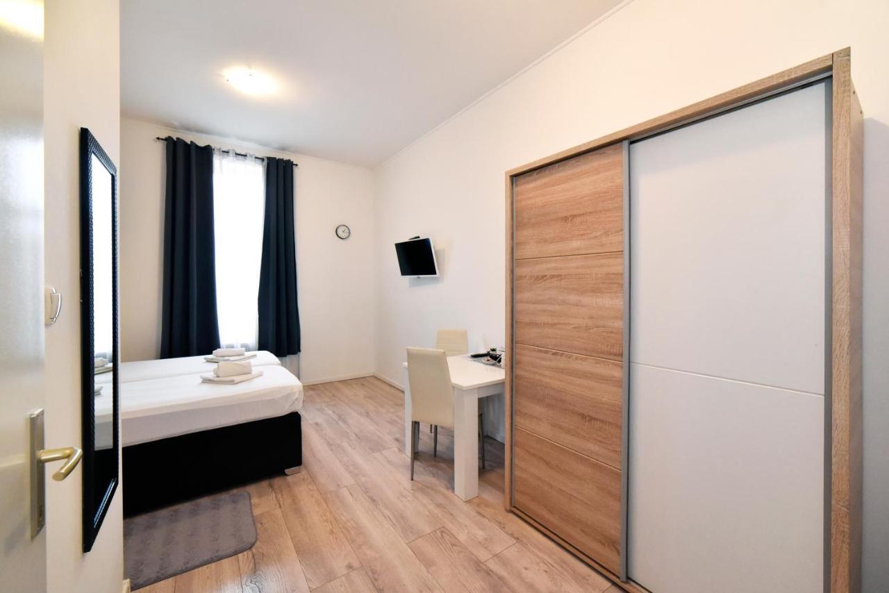 Virtus Apartments And Rooms With Free Private Parking Zagreb Eksteriør billede