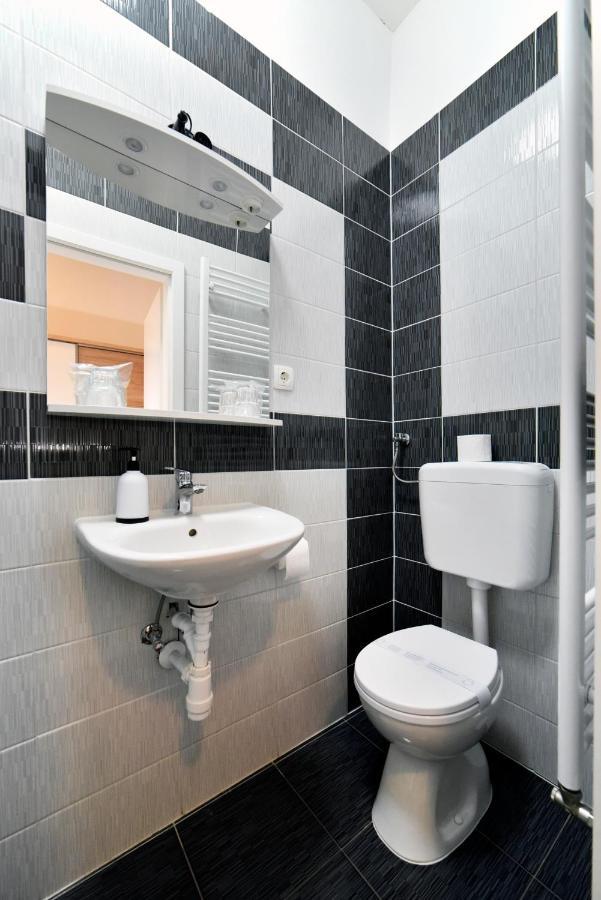 Virtus Apartments And Rooms With Free Private Parking Zagreb Eksteriør billede