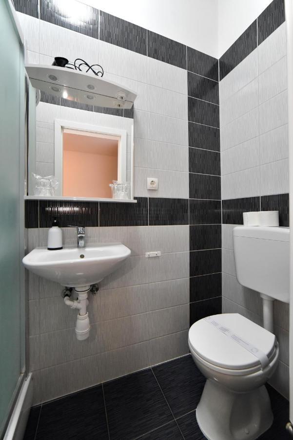 Virtus Apartments And Rooms With Free Private Parking Zagreb Eksteriør billede